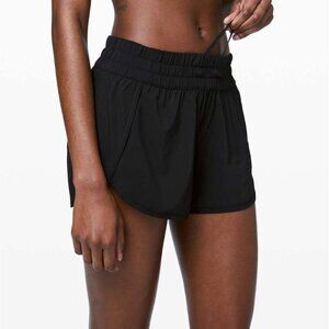 Lululemon Tracker Short V 4" W7AZ2S (Black) - Size 8